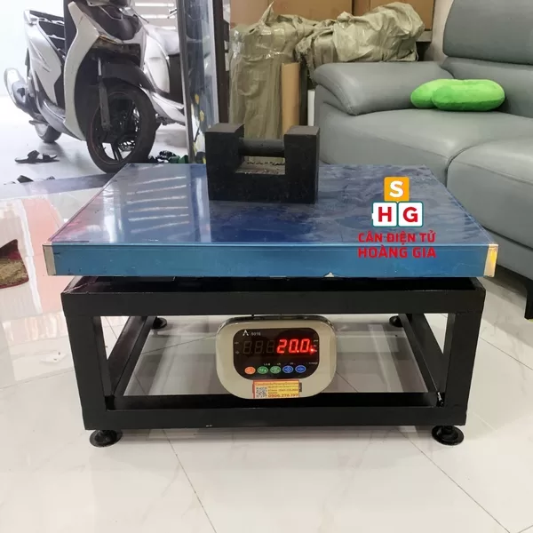 Kích thước khung 60 x 80 cm kích thước khung 60x80cm cân ghế 1 tấn