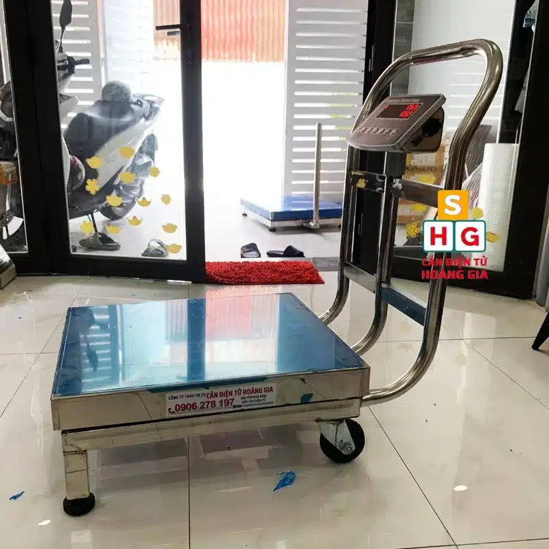 cân điện tử có bánh xe can dien tu co banh xe 11 jpg - Cân điện tử Hoàng Gia | Uy tín 10+ năm, Uy Tín, Giá Tốt